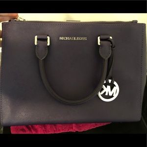 Michael kors crossbody /satchel handbag